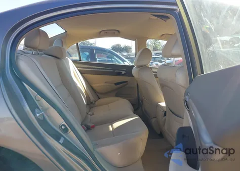 2006 Honda Civic Hybrid z USA, uszkodzony, nr VIN JHMFA362X6S027929